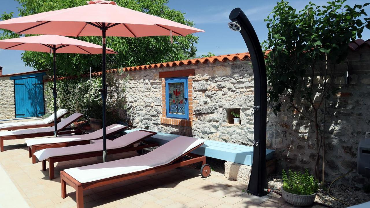"Art House" Rovinj-Holiday, Holiday Home To Rent Rovinjsko Selo Exteriör bild
